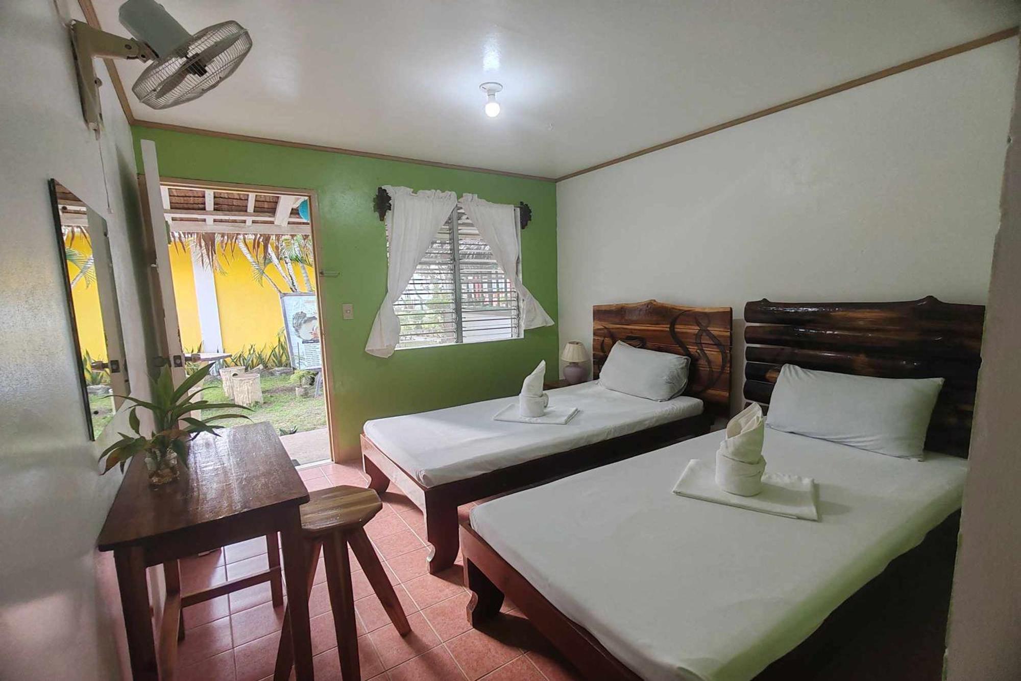 Summer Homes Beach Resort And Cottages Palawan Barton Esterno foto