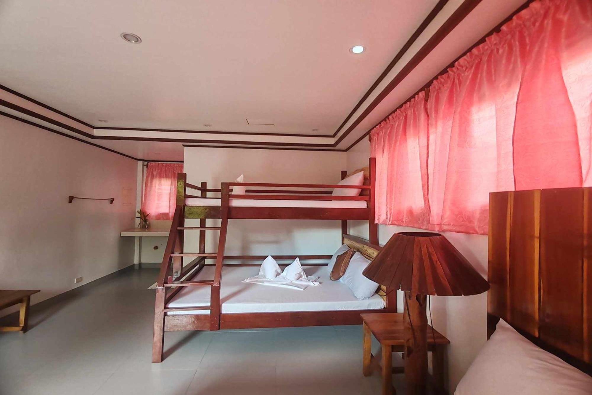 Summer Homes Beach Resort And Cottages Palawan Barton Esterno foto