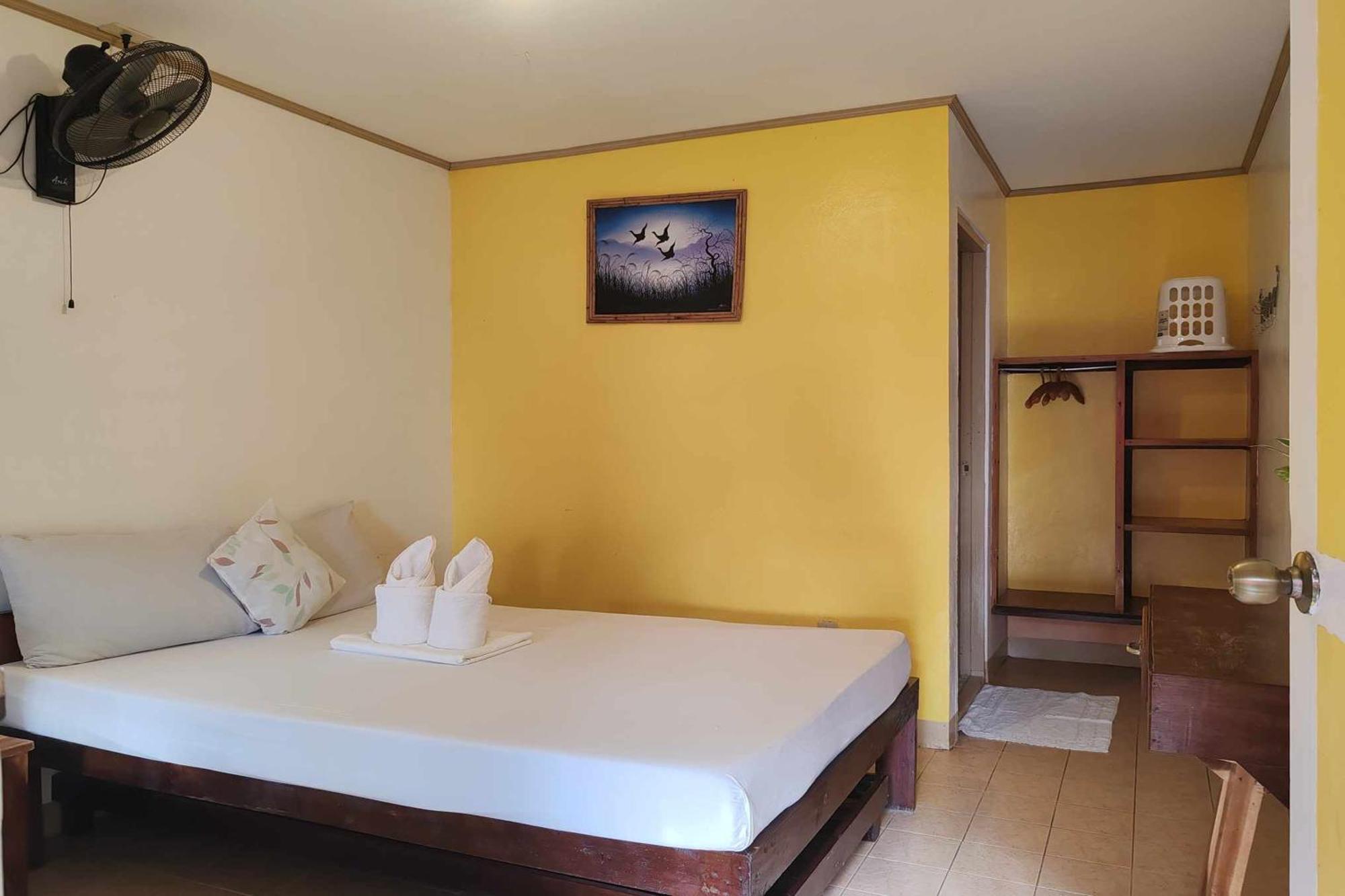 Summer Homes Beach Resort And Cottages Palawan Barton Esterno foto