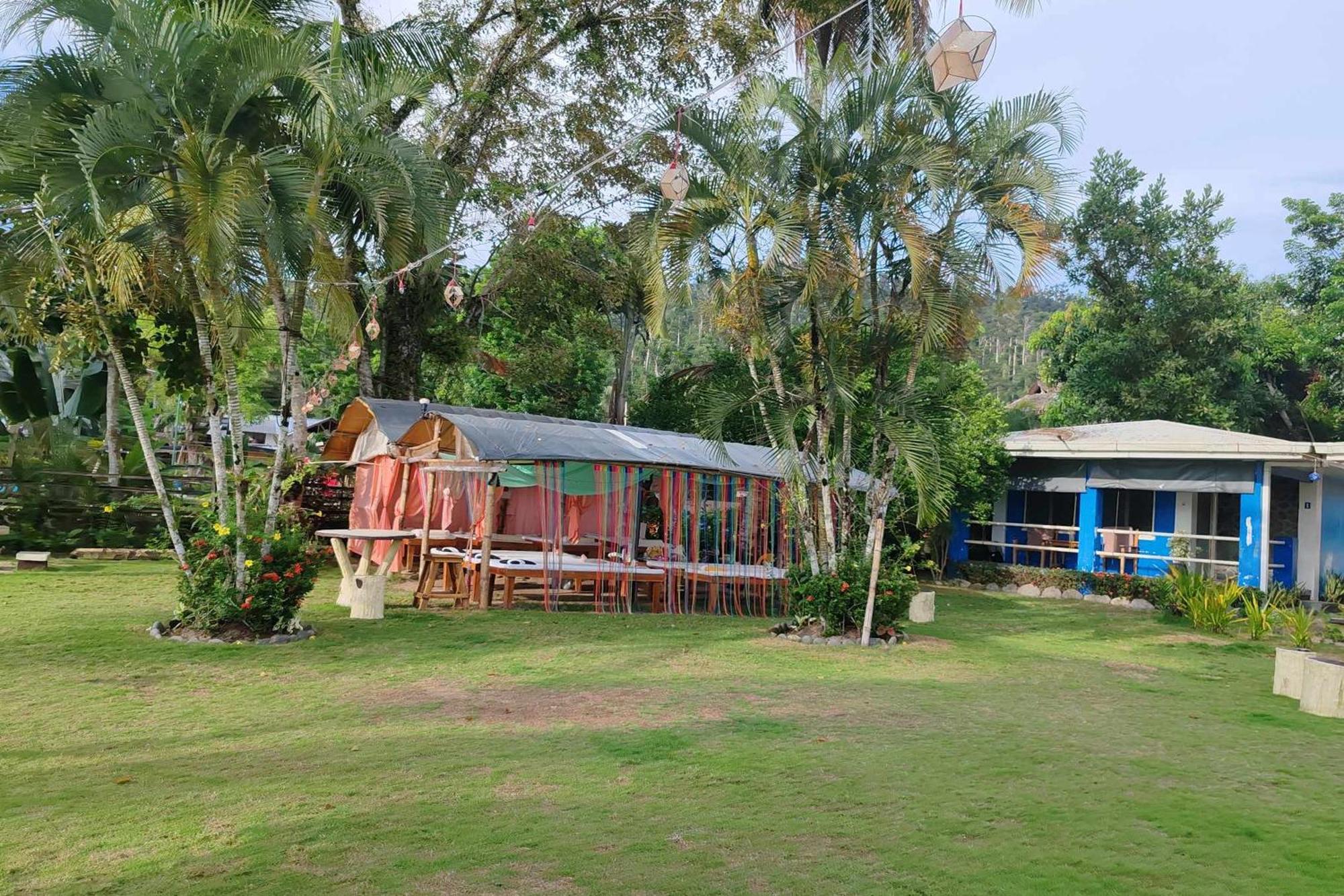 Summer Homes Beach Resort And Cottages Palawan Barton Esterno foto