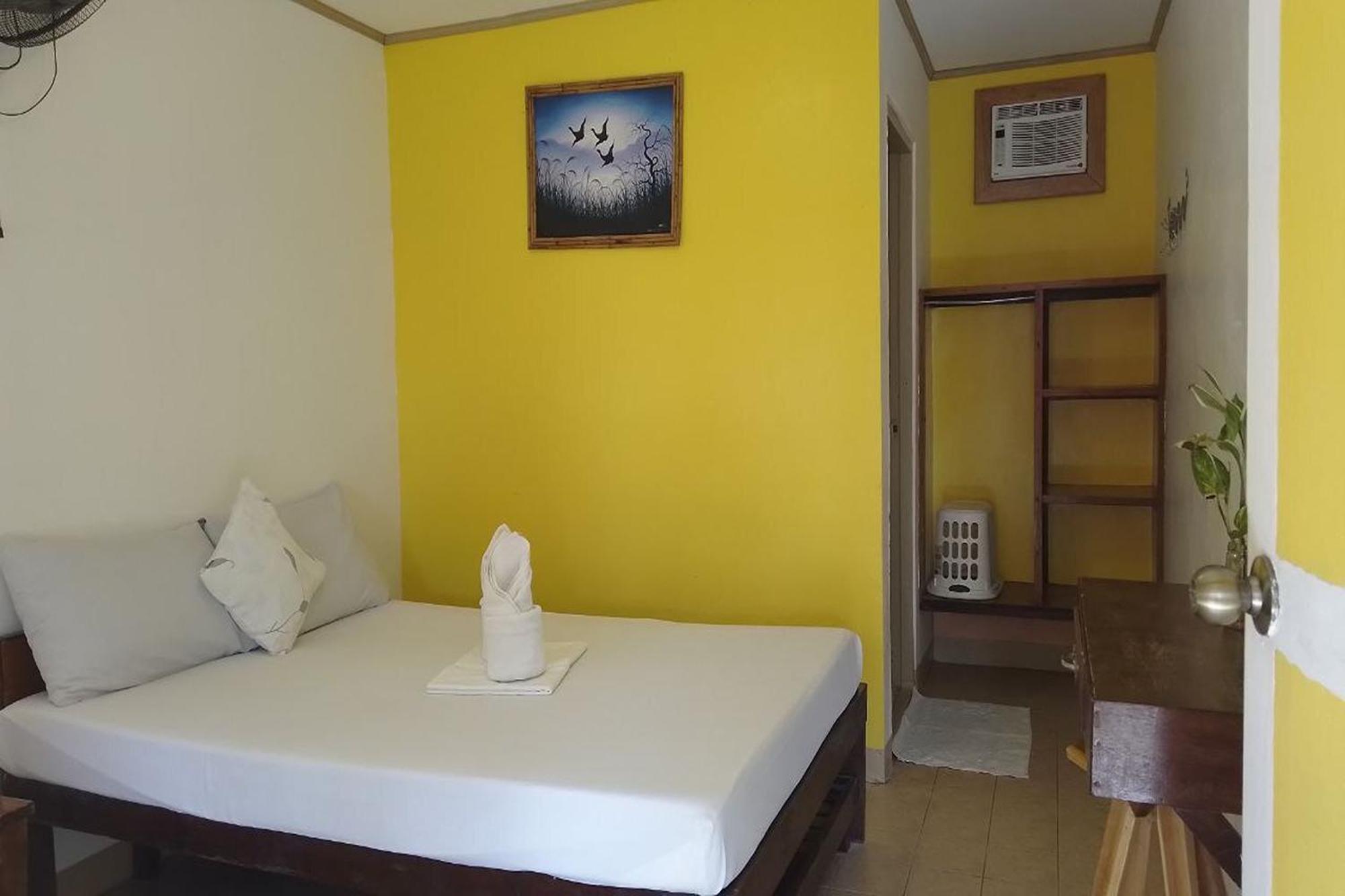 Summer Homes Beach Resort And Cottages Palawan Barton Esterno foto