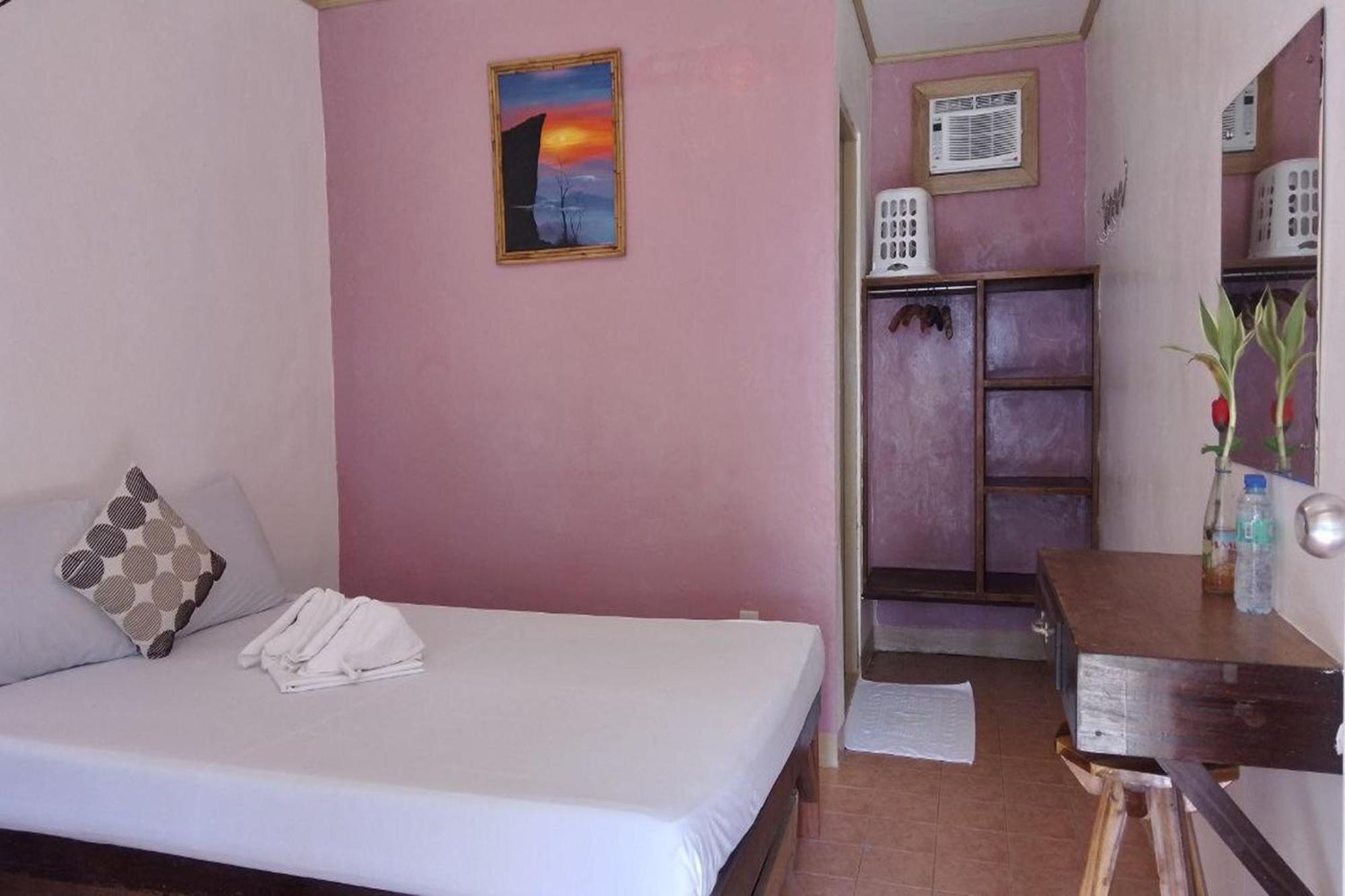 Summer Homes Beach Resort And Cottages Palawan Barton Esterno foto